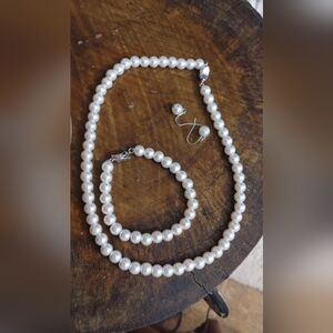 Elegant Faux Pearl Jewelry Set (925 Sterling Silver)